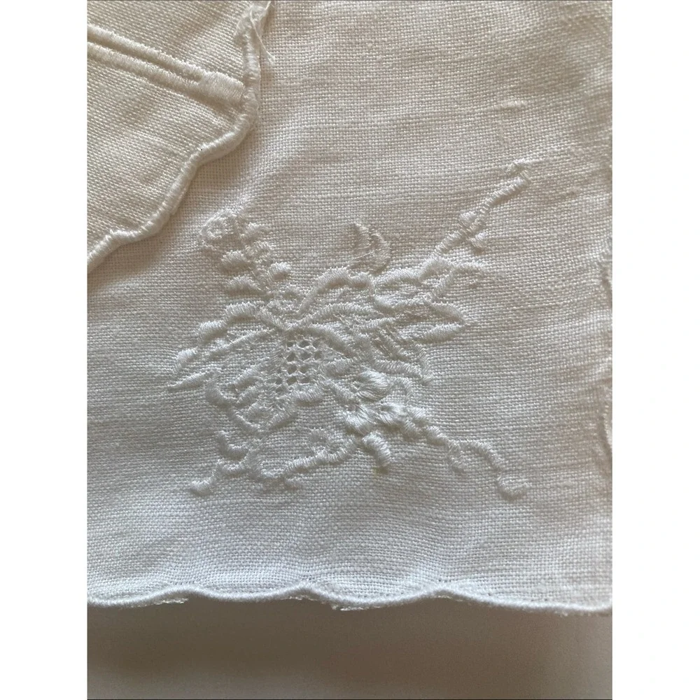 Peking Handicraft vtg peking